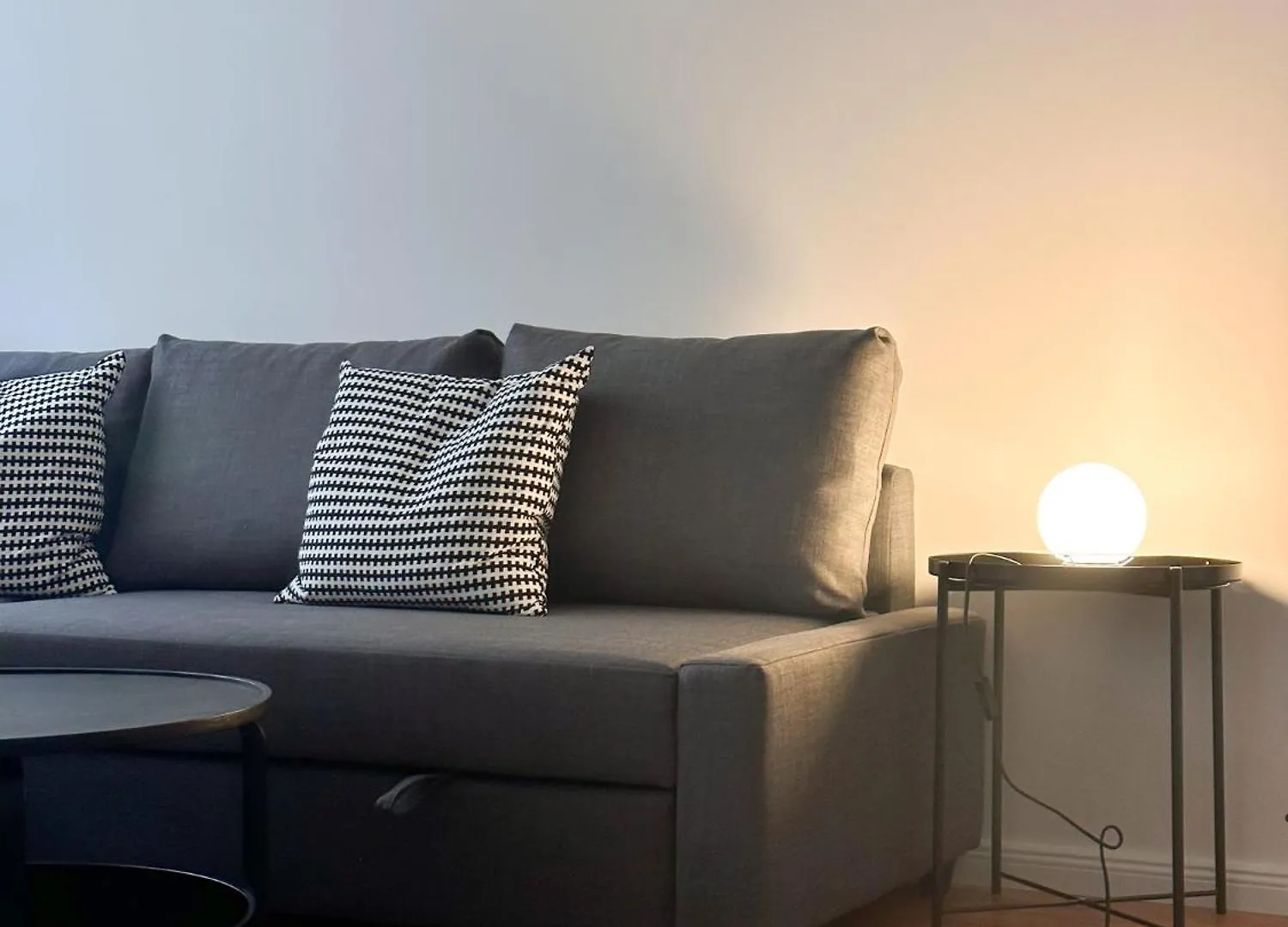 Nook Design-Apartments Mit Kueche, Duschbad, Neben U-Bahn Station Aber Ruhig Gelegen Berlín Apartamento
