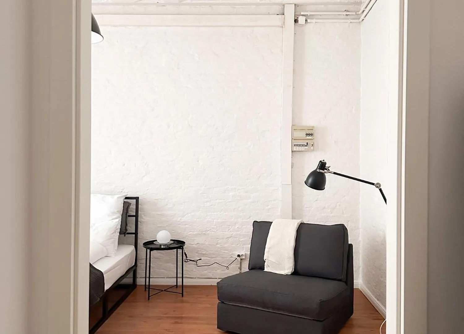 Nook Design-Apartments Mit Kueche, Duschbad, Neben U-Bahn Station Aber Ruhig Gelegen Berlín Apartamento