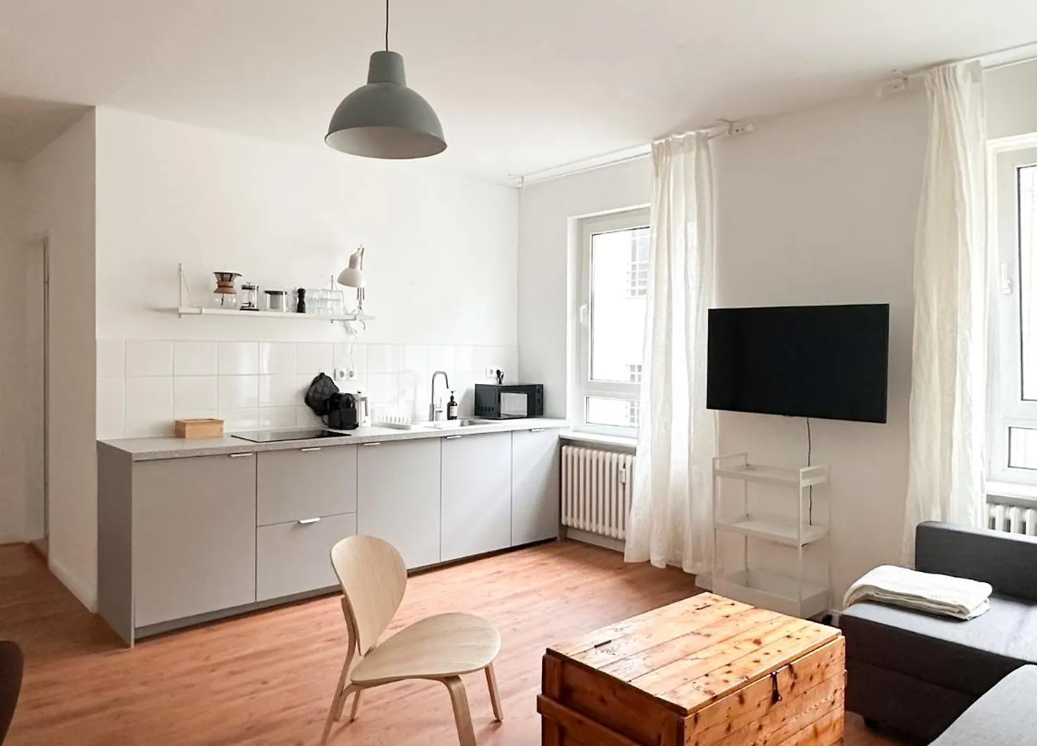 Nook Design-Apartments Mit Kueche, Duschbad, Neben U-Bahn Station Aber Ruhig Gelegen Berlín